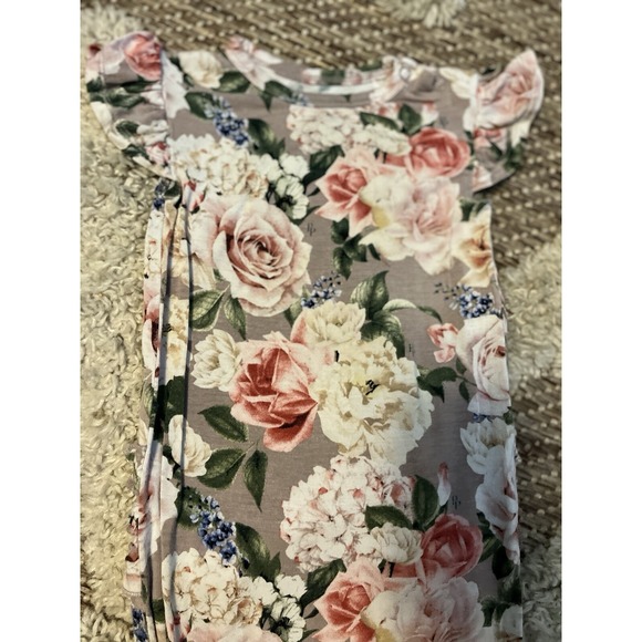 Posh Peanut Cassie 12-18 Month Ruffle Sleeve Outfit - Picture 2 of 4